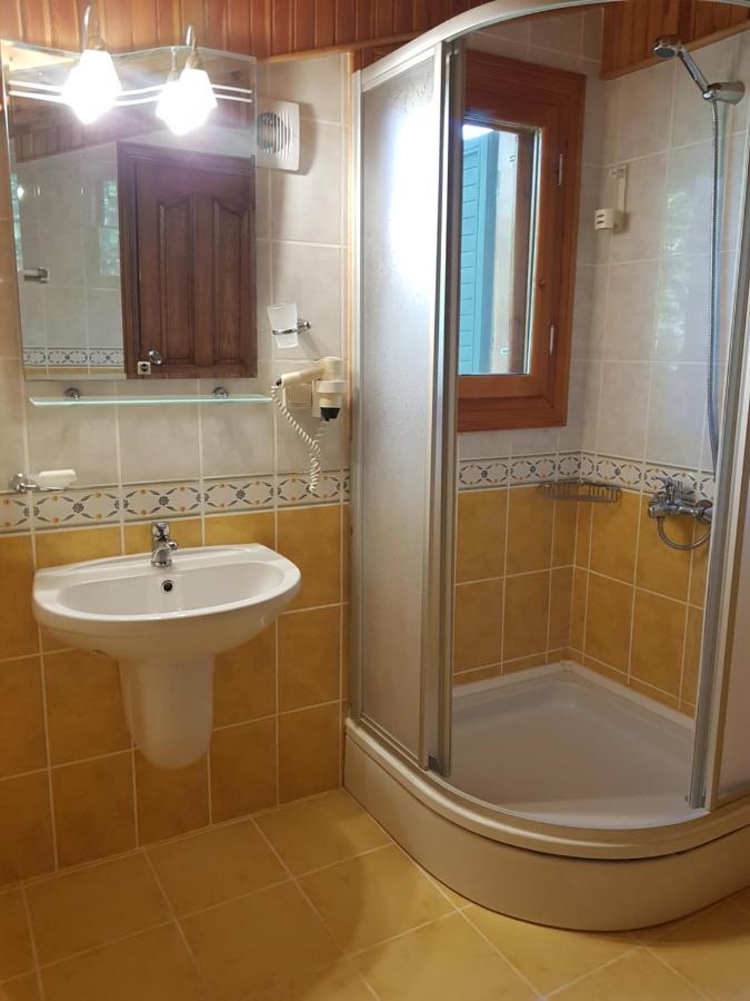 Pinea Pansiyon Kemer Exterior photo
